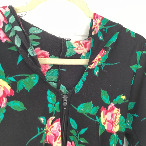 Small Vintage 80s flower roller disco bodysuit with hood! - Picture 3 of 6